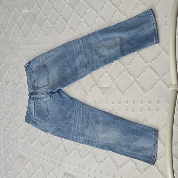 White House Black Market/The Girlfriend Jeans/ Size 2 - Picture 2 of 4